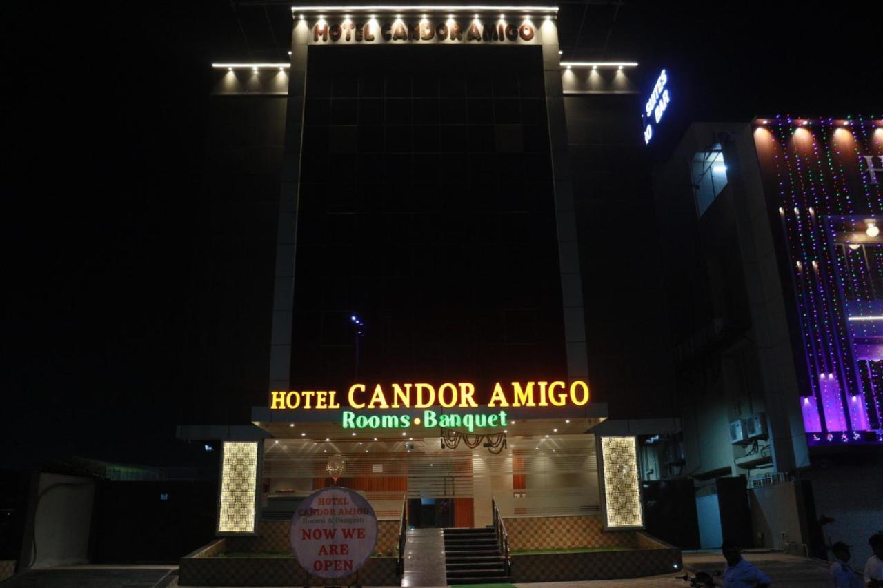 Hotel Candor Amigo Airoli Mind Space Наві-Мумбаї Екстер'єр фото